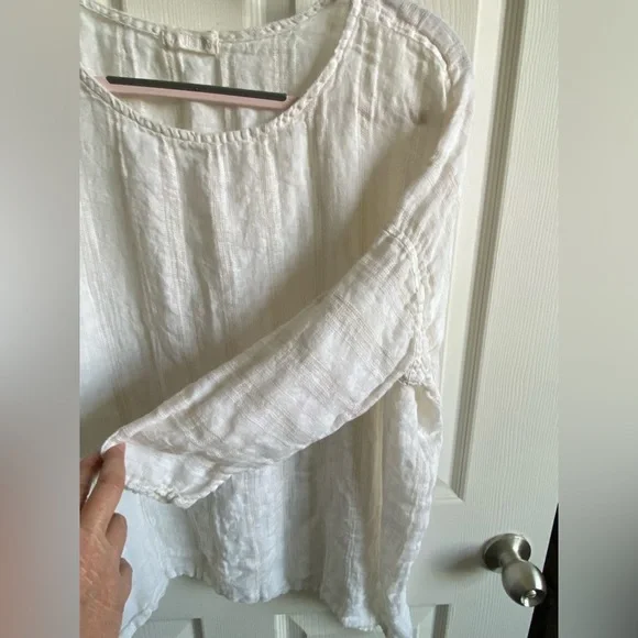 CP Shades Linen Top - Picture 6 of 8